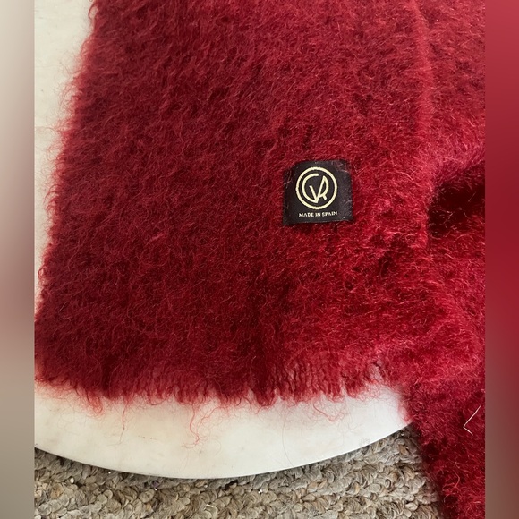 😎 Mantas Ezcaray Luxury Mohair Scarf 🧣 - Picture 8 of 9